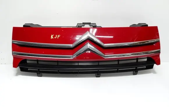 Citroen Jumpy Front bumper upper radiator grill 1497645077 1497648077