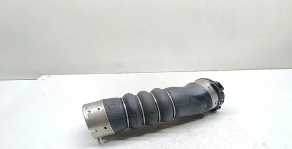 BMW 5 F10 F11 Intercooler hose/pipe