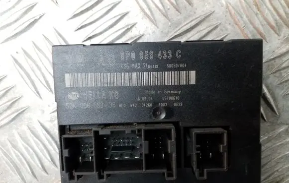 Audi A3 S3 A3 Sportback 8P Comfort/convenience module 8P0959433C