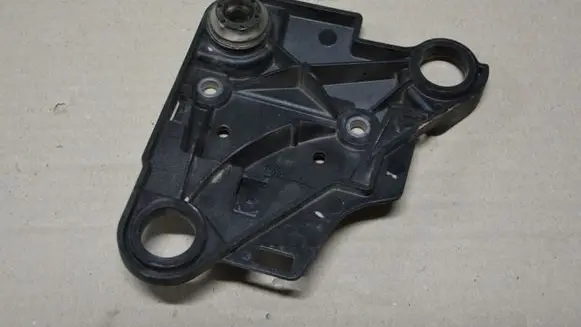Volkswagen Arteon ABS pump bracket 5Q0614235