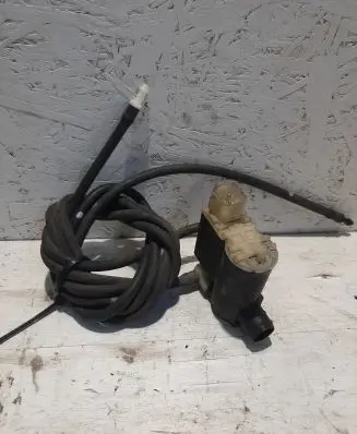 KIA Ceed Windscreen/windshield washer pump 985101H100