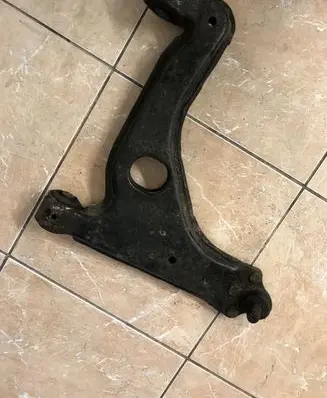 Opel Zafira B Front lower control arm/wishbone