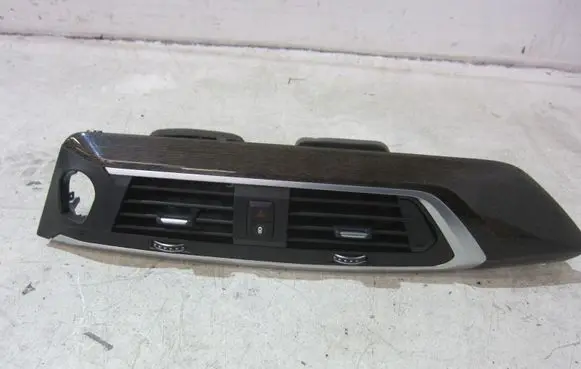 BMW X3 G01 Dash center air vent grill 51456820690