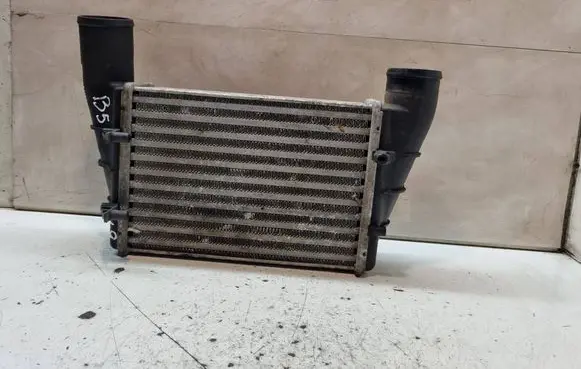 Volkswagen PASSAT B5 Intercooler radiator 058145805A LR01402007