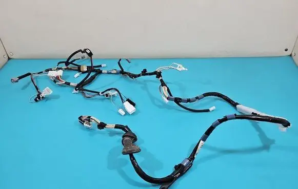Toyota RAV 4 (XA40) Tailgate/trunk wiring harness 82184-42611 IMPRK1484329