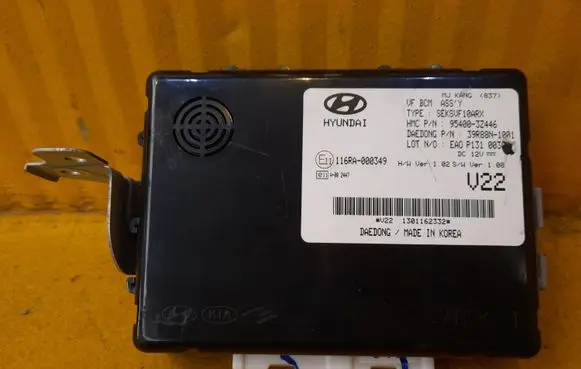 Hyundai i40 Other control units/modules 954003Z446