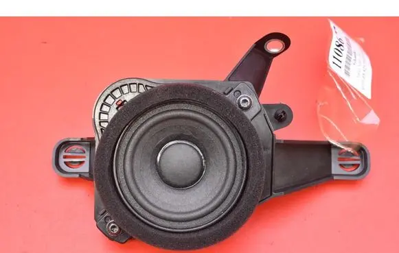 Volvo V60 Subwoofer speaker 31456872