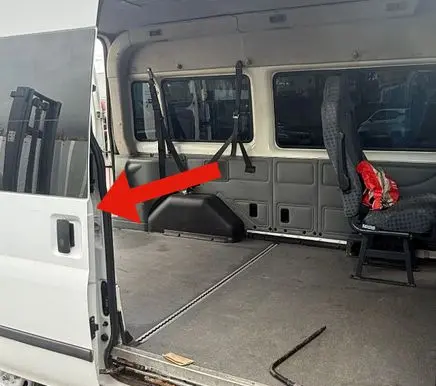 Ford Transit Sliding door middle roller runner AC11V268K35BA