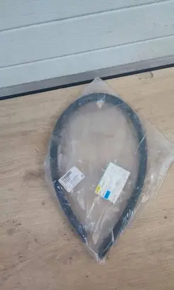 Volkswagen PASSAT B8 Engine compartment rubber 3G0823707