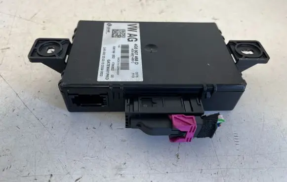 Audi A6 C7 Gateway control module 4G5907468D