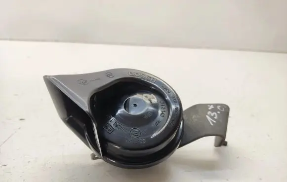 Chrysler 300 - 300C Horn signal A046466