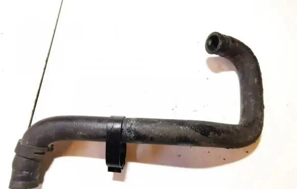 Nissan X-Trail T30 Engine coolant pipe/hose