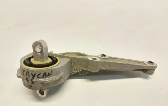 Porsche Taycan 9J1 Engine mount vacuum valve 9J1199186JLK0121