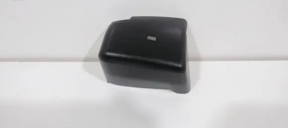 Porsche Cayenne (9Y0 9Y3) Tail light part 9Y0945426B T9Y0081 20643201