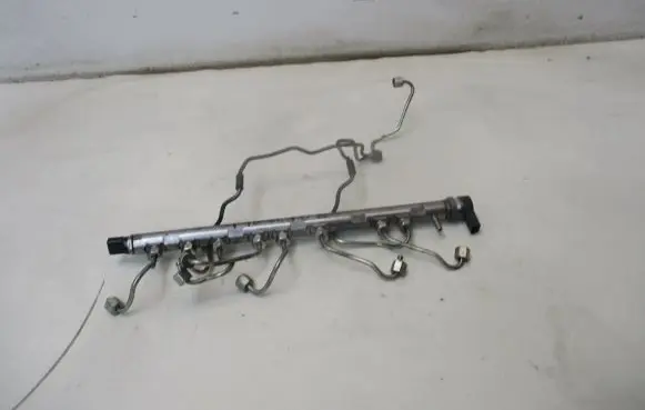 BMW 5 F10 F11 Fuel main line pipe 780912701