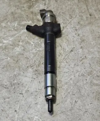 Ford Transit Fuel injector 6C1Q9K546BC