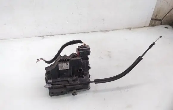 Front door lock