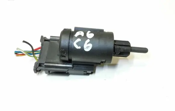 Audi A6 S6 C6 4F Brake pedal sensor switch 3B0945511C 19322010