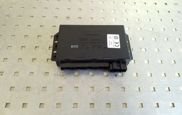 Audi A6 S6 C5 4B Comfort/convenience module 4B0962258K