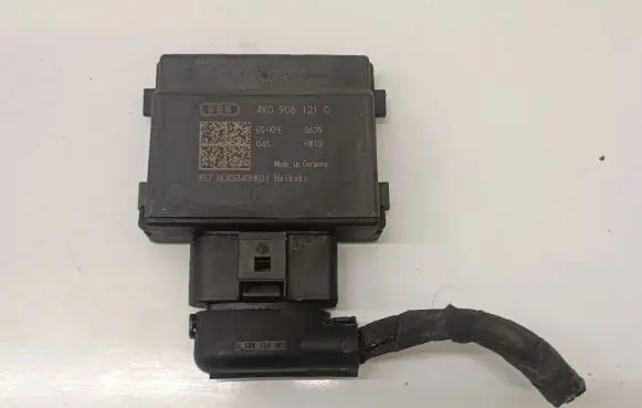 Audi A6 S6 C8 4K Fuel injection pump control unit/module 4K0906121C