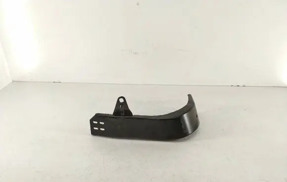 Audi A8 S8 D3 4E Fender mounting bracket 4E2857195C