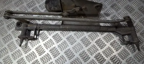 Renault Espace II Front wiper linkage and motor 6025105227 3557011