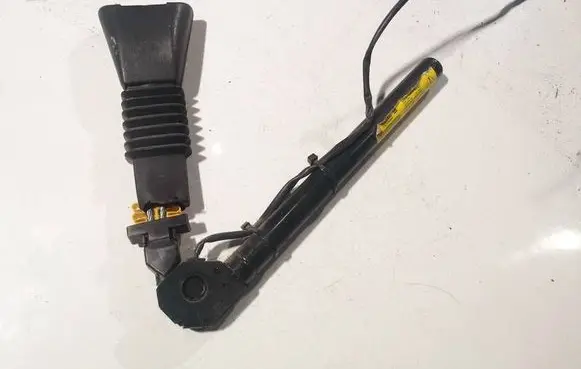 Mazda Premacy Front seatbelt buckle 24404440
