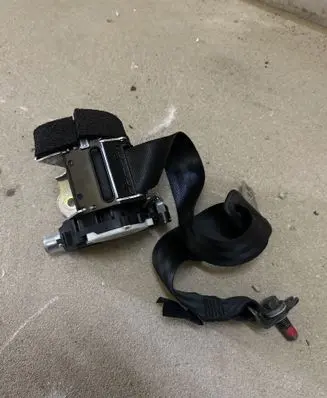 Volvo S60 Middle seatbelt (rear) 34078324B 071723020 95011