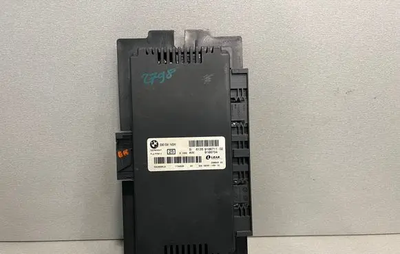 BMW 3 E90 E91 Light module LCM 9166711
