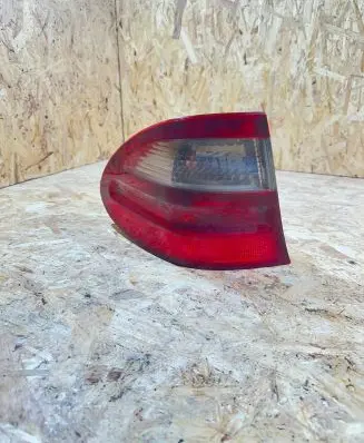 Mercedes-Benz E W211 Rear/tail lights 2379107 379141