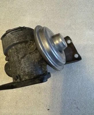 Mercedes-Benz ML W163 EGR valve A6110900754 6110900754