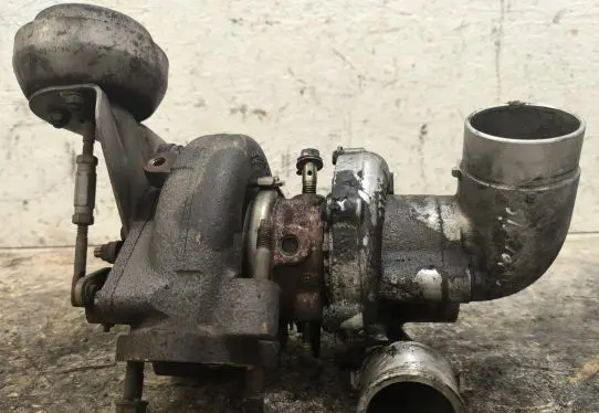 Toyota Avensis T250 Turbo