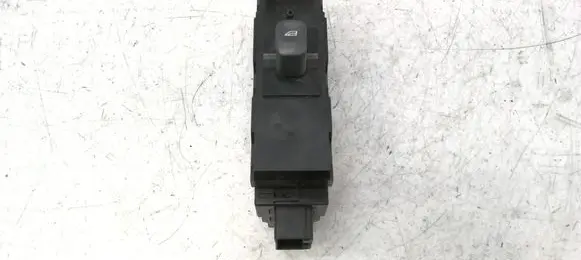 Volvo S60 Electric window control switch 8682950 02W04E MP041300180
