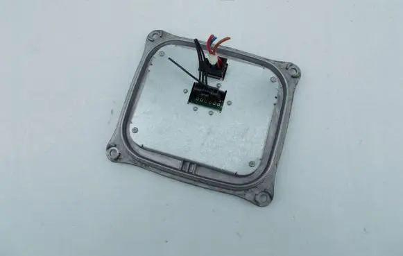 Audi A4 S4 B8 8K Headlight ballast module Xenon 8K0907472