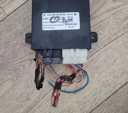 Mercedes-Benz Sprinter W906 Comfort/convenience module A9064460046 A9064460246 A9064480146