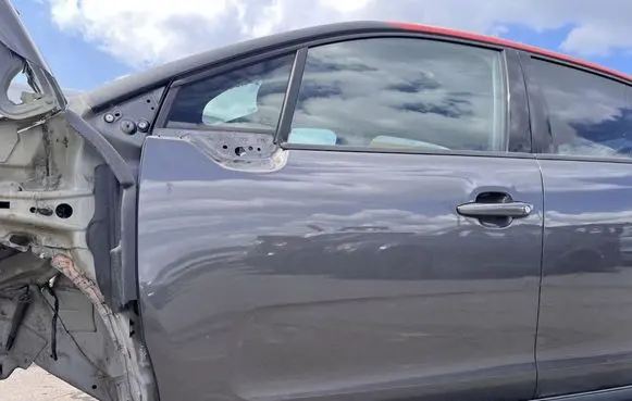 Citroen C3 Front door