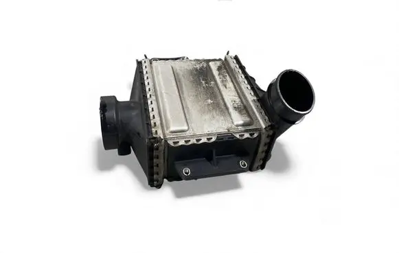 Mercedes-Benz GLC C253 Intercooler radiator A6510901800