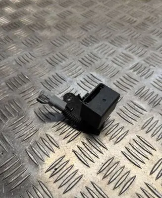 Toyota RAV 4 (XA50) Other relay 82930 42020 160190