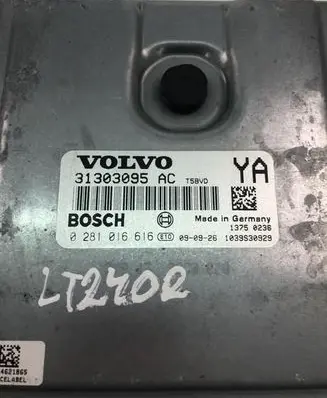Volvo S80 Engine control unit/module 31303095