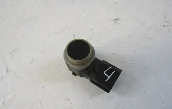 Renault Captur Parking PDC sensor 284429097R