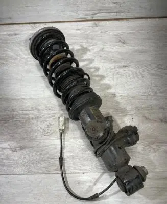 BMW 6 F12 F13 Rear shock absorber with coil spring 6859782 10541310 GASPRESDB