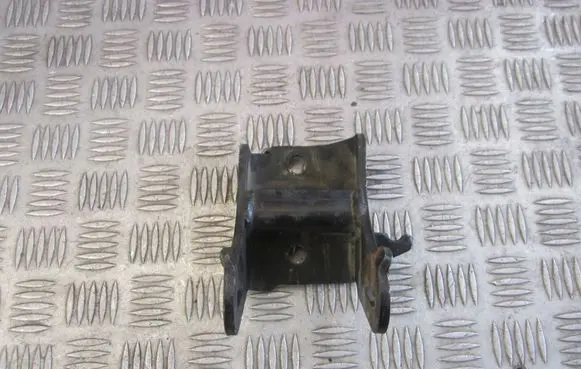 Hyundai i30 Gearbox mounting bracket