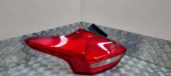 Ford Focus Rear/tail lights F1EB13405CF