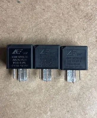 Volkswagen Sharan Other relay 7M0951253A V23136J6X45