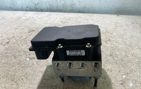 Fiat Grande Punto ABS Pump 51798104 0265232053 08070232237