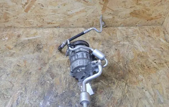 Jaguar XJ X351 Air conditioning (A/C) compressor (pump) CPLA19D629BF