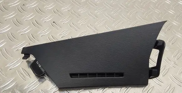 Toyota Prius+ (ZVW40) Dashboard air vent grill cover trim 6222547010 62225030A