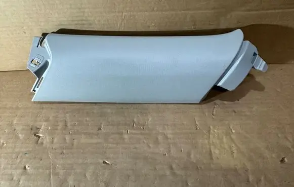 Audi Q3 F3 (C) pillar trim 83A867288