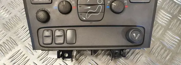 Volvo V70 Climate control unit 8691950 M165S100050 SN13274260
