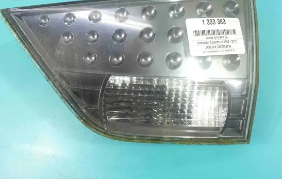 Mitsubishi Outlander Rear/tail lights 1146-356R IMPRK1333363